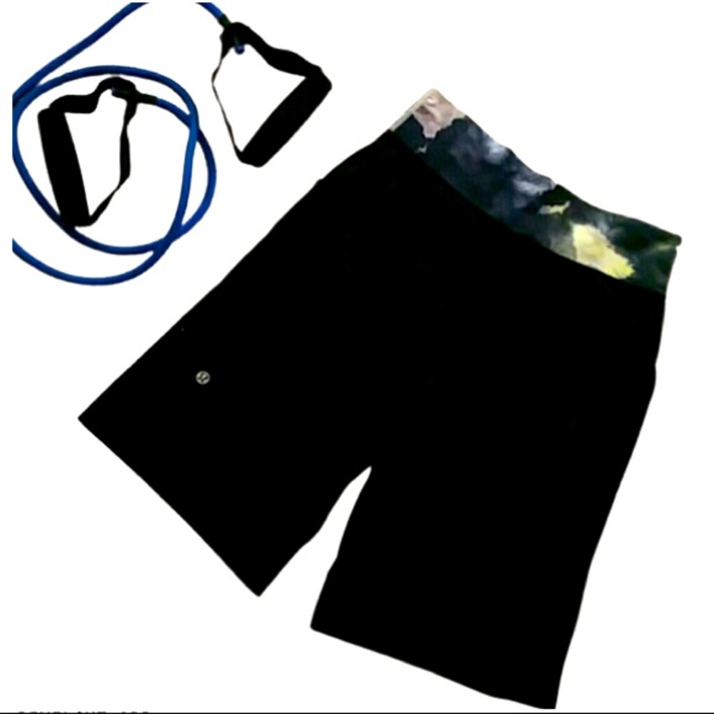 Y2K VINTAGE Lululemon Groove YOGA shorts Running shorts SZ 2
